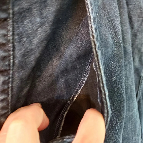 Lane Bryant Dark Wash Denim Bermuda Shorts in Size 28 - Picture 5 of 11